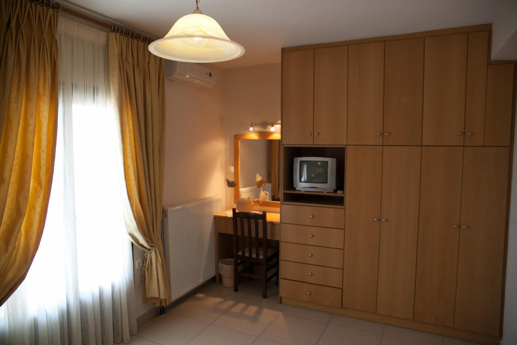 Venetiko Villas Nafpaktos Quarto foto