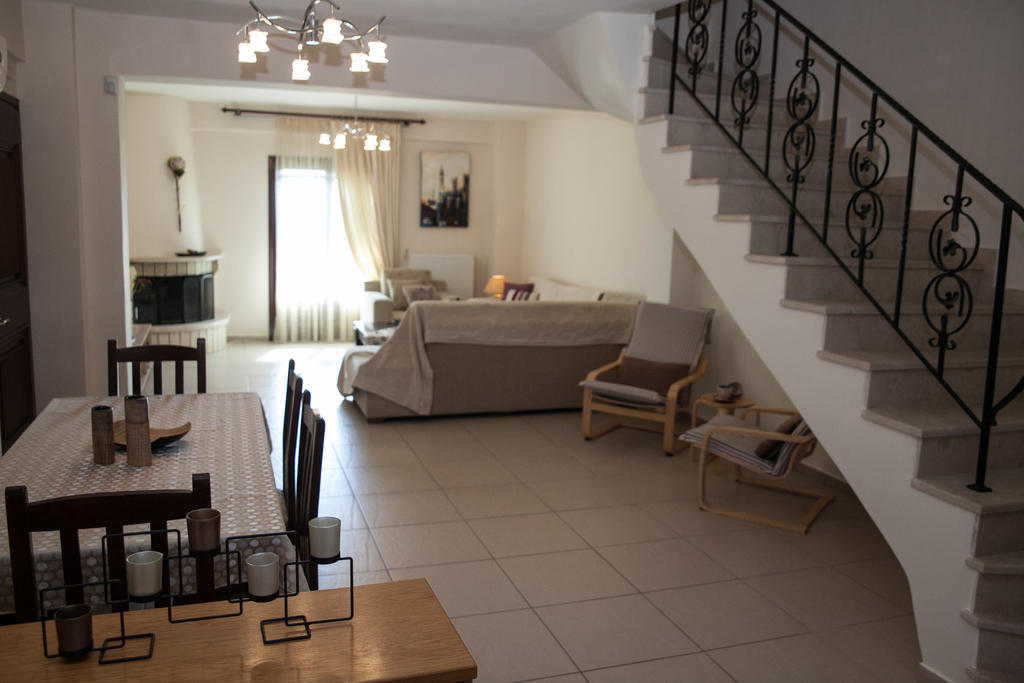 Venetiko Villas Nafpaktos Quarto foto