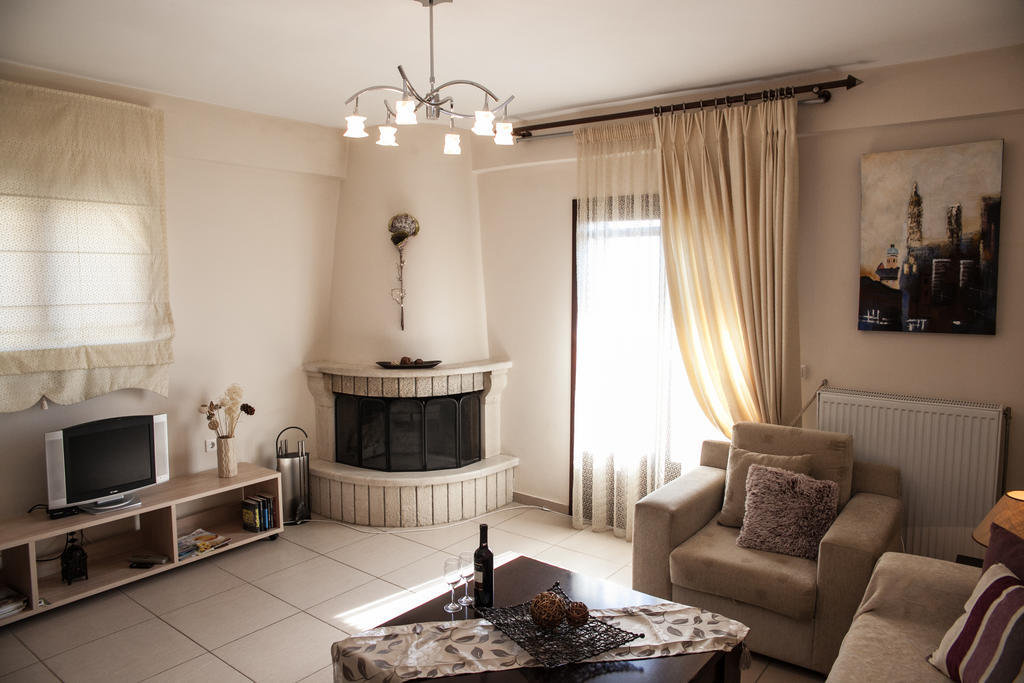 Venetiko Villas Nafpaktos Quarto foto